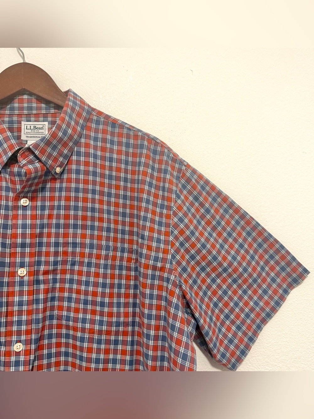 L.L Bean Men's Short Sleeve Cotton Button Down Shirt Red Blue Traditional Fit XL
